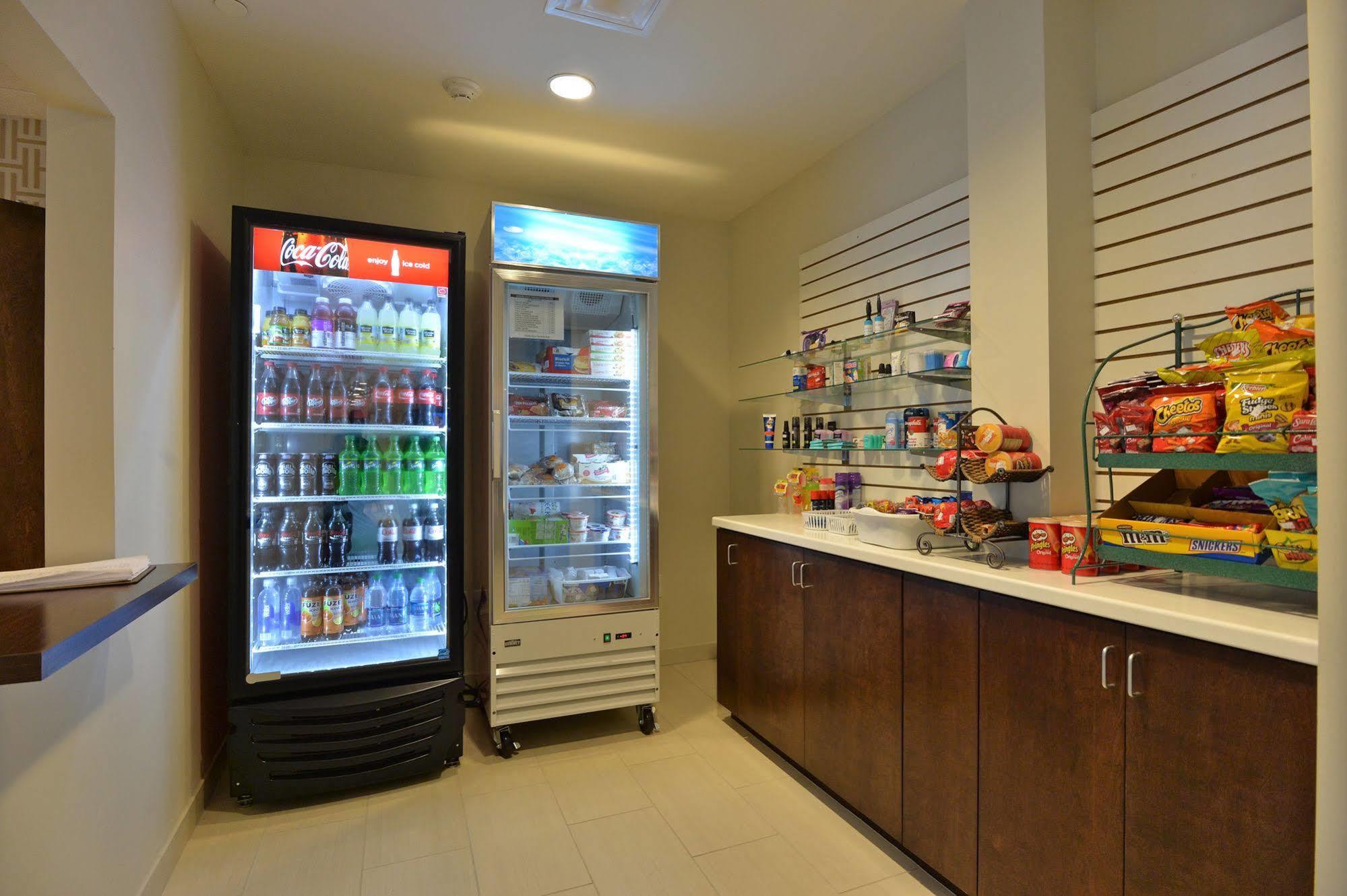 Hawthorn Extended Stay By Wyndham El Paso Ngoại thất bức ảnh